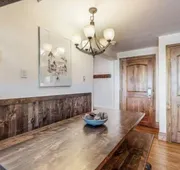 Luxury Ski In, Ski Out 1 Bedroom Condo in Lionshead Village hotel detail image 7