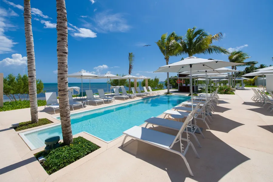 Renaissance Cancun Resort & Marina hotel detail image 2