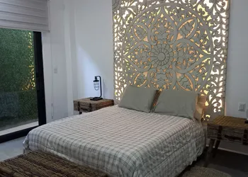 Hollywood Apartment hotel thumbnail 7