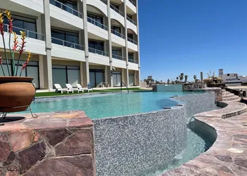 Palacio Del Mar By Rocky Host hotel thumbnail 2
