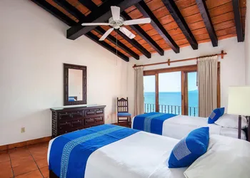 WIVC Conchas Chinas Condo - Stunning Ocean & Mountain Views, Close To The Beach & Romantic Zone hotel thumbnail 6
