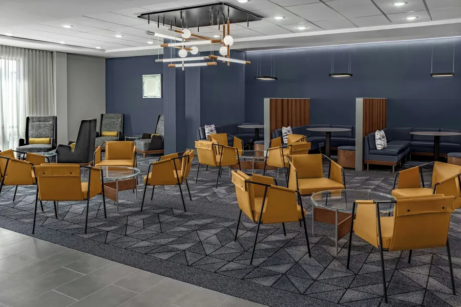 Courtyard By Marriott Sherman hotel detail image 2
