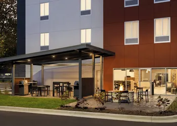 Candlewood Suites Navasota by IHG hotel thumbnail 3