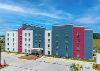 Candlewood Suites Navasota by IHG hotel thumbnail 6