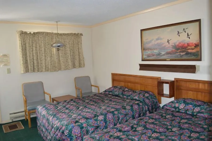 Capri Motel By OYO Elwood, Wathena hotel detail image 6