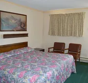 Capri Motel By OYO Elwood, Wathena hotel detail image 7