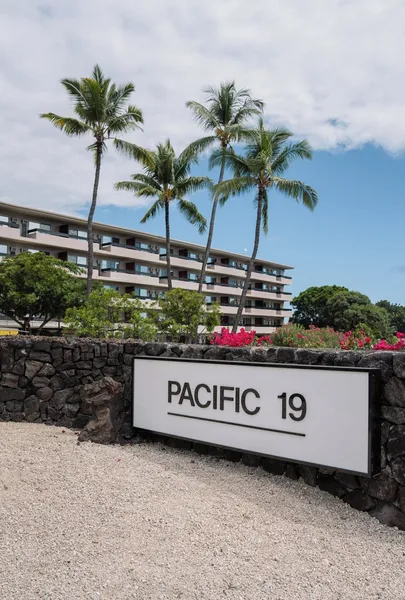 PACIFIC 19 Kona hotel detail image 6