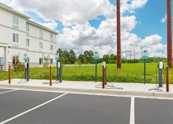 MainStay Suites Chesapeake - Greenbrier hotel thumbnail 5