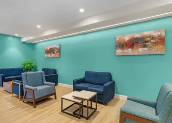 MainStay Suites Chesapeake - Greenbrier hotel thumbnail 7