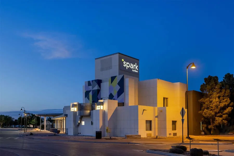 Spark by Hilton Artesia hotel detail image 6