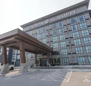 Sandman Signature Winnipeg Airport Hotel & Suites hotel detail image 4
