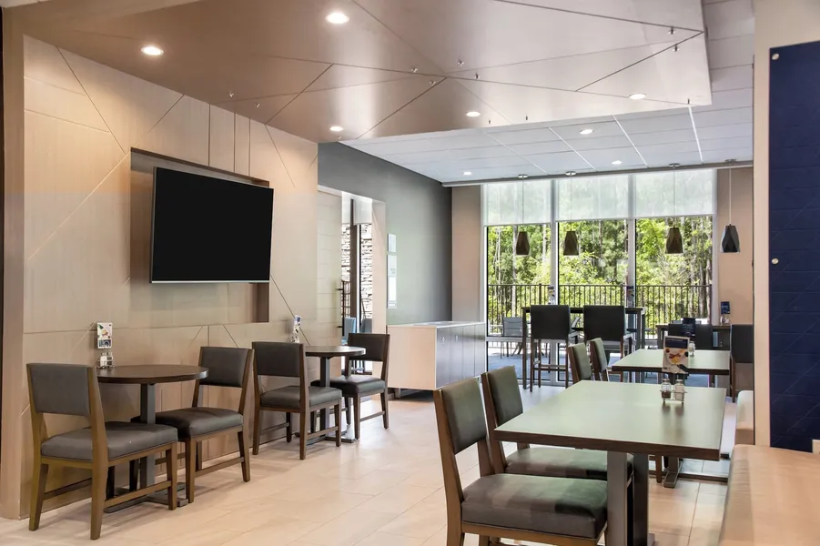 Holiday Inn Express Savannah Gateway by IHG hotel detail image 6