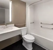 Holiday Inn Express And Suites Washington Dc Noma by IHG hotel detail image 4