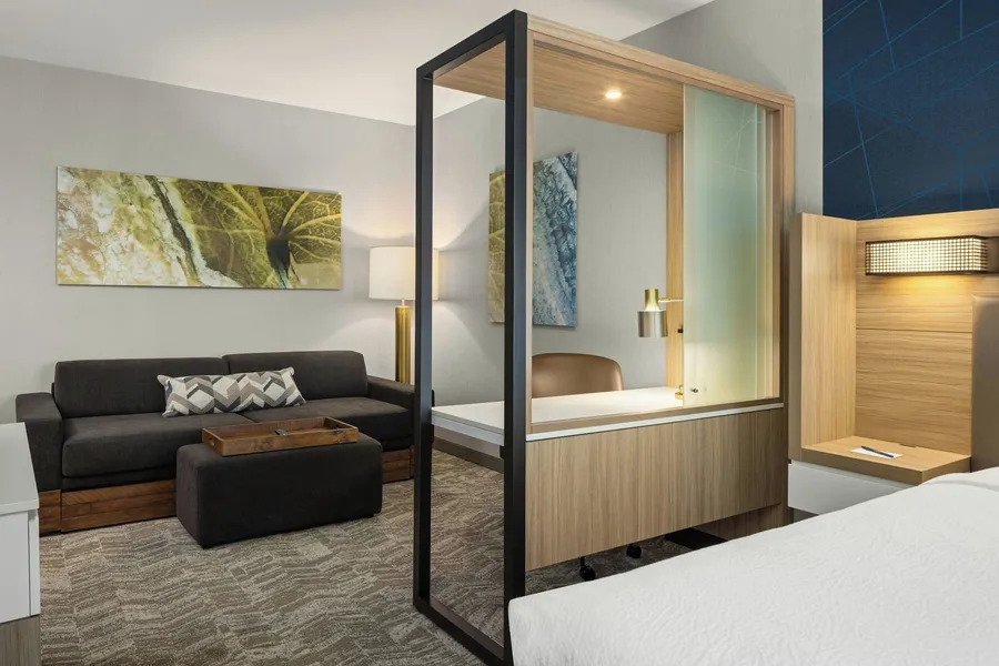 SpringHill Suites by Marriott Eau Claire hotel detail image 2