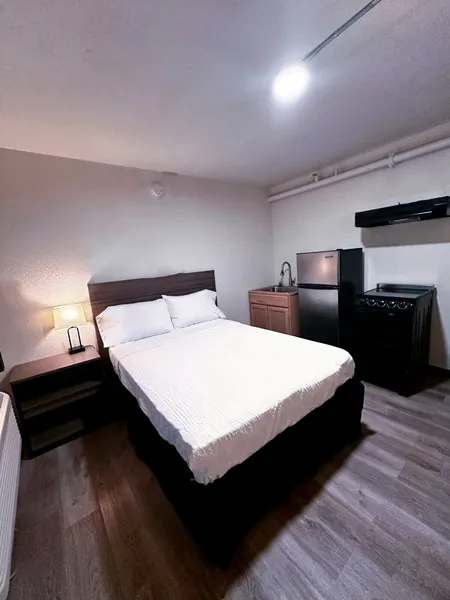 Studio City Suites, A Travelodge By Wyndham hotel detail image 6