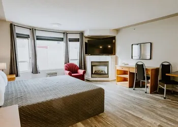 Western Budget Plus Grande Prairie 1 hotel thumbnail 5