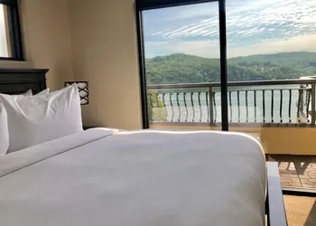 D'Monaco Luxury Resort hotel thumbnail 8