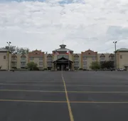 Darien Lake Lodge on the Lake hotel detail image 3