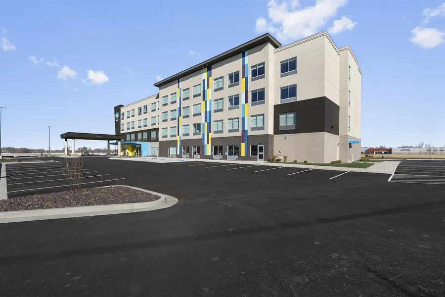 Tru By Hilton Cape Girardeau hotel detail image 2
