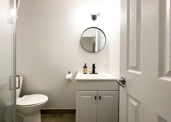 Lakehead Boutique Hotel- Suite 4 hotel thumbnail 4