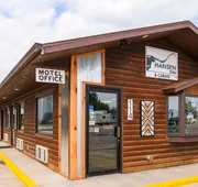 Hansen Inn and Cabins hotel detail image 3