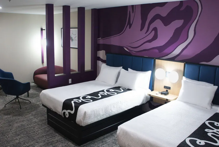 La Quinta Inn & Suites by Wyndham Memphis East hotel detail image 6