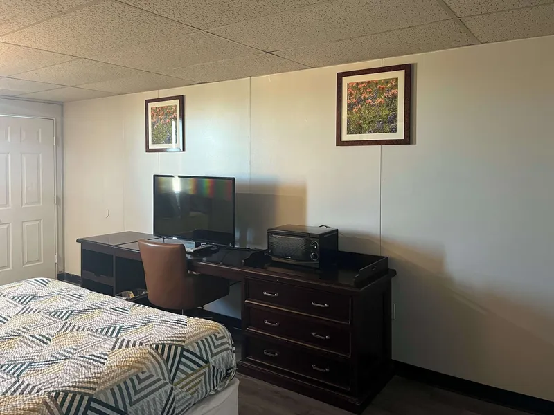 Studio 6 Borger, Tx – Boom Town hotel detail image 6