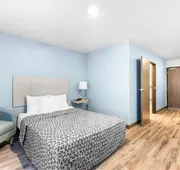 Woodspring Suites Coralville Iowa City hotel detail image 7