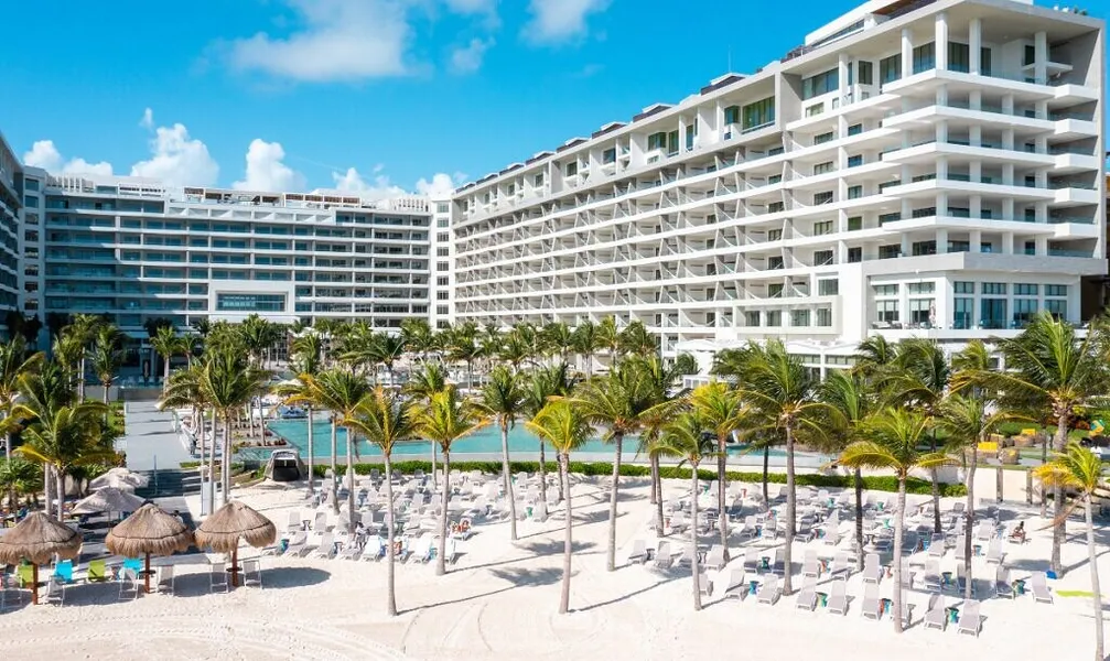 Garza Blanca hotel detail image 2