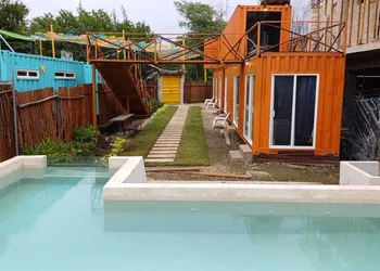Container Project hotel thumbnail 4
