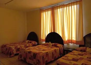 Hotel Juarez hotel thumbnail 6