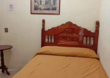 Hotel Juarez hotel thumbnail 8