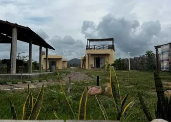 Tres Velas Surf hotel thumbnail 8