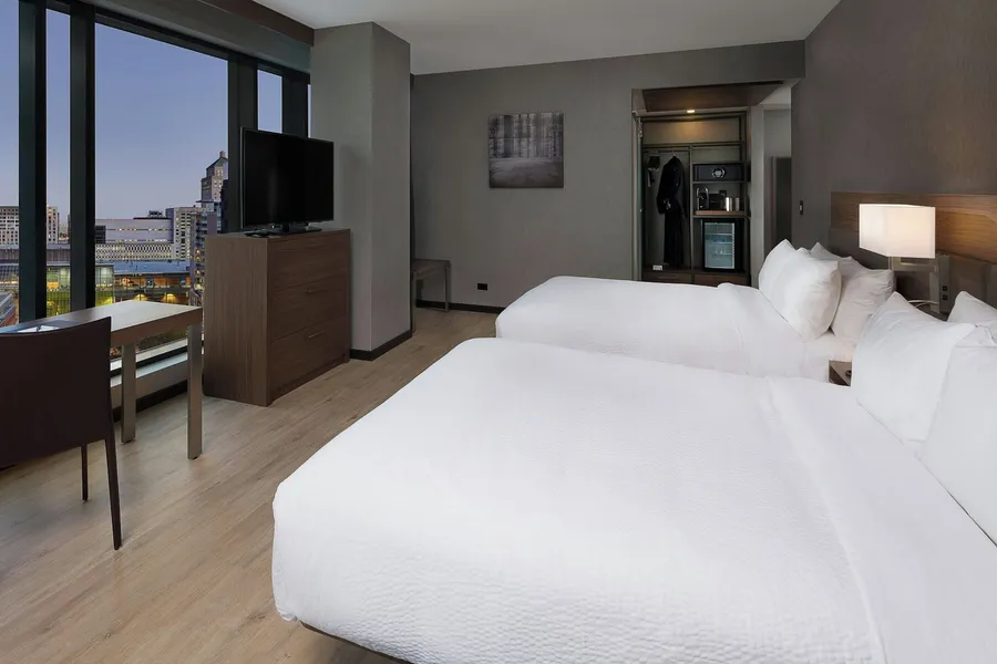 AC Hotel BY Marriott Ottawa Dwtn hotel detail image 6
