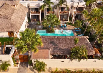 Bidmont Villa Spa hotel thumbnail 2