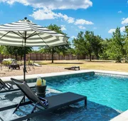 Hot Tub Pool Firepit Gameroom Guesthouse hotel detail image 4