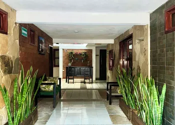 Alhambra Hotel - San Cristóbal de las Casas hotel thumbnail 7