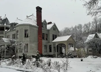 Haslett House hotel thumbnail 2