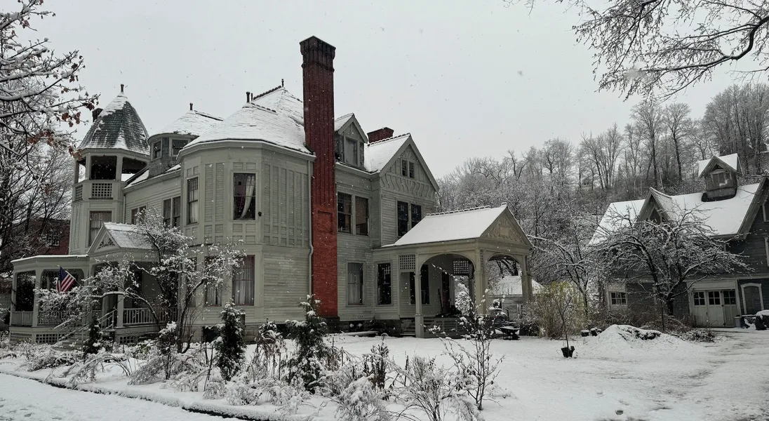 Haslett House hotel detail image 2