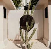 Ixum hotel detail image 3