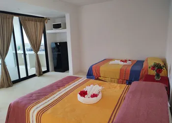 Villas Roberto's Bistro hotel thumbnail 8