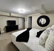 Lake and the City Bed and Breakfast hotel detail image 7