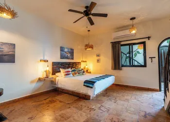 La Casa de Jardin hotel thumbnail 7