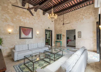 Casa Clorinda hotel thumbnail 2