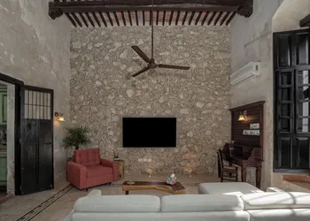 Casa Clorinda hotel thumbnail 5