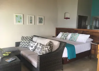 Los Tules Condominium Resort hotel thumbnail 8