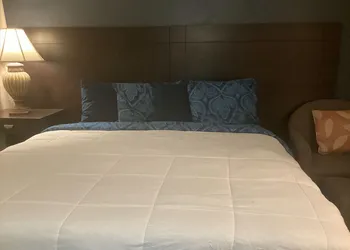 Salt City Inn hotel thumbnail 7