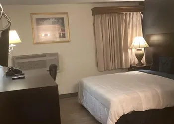 Salt City Inn hotel thumbnail 8