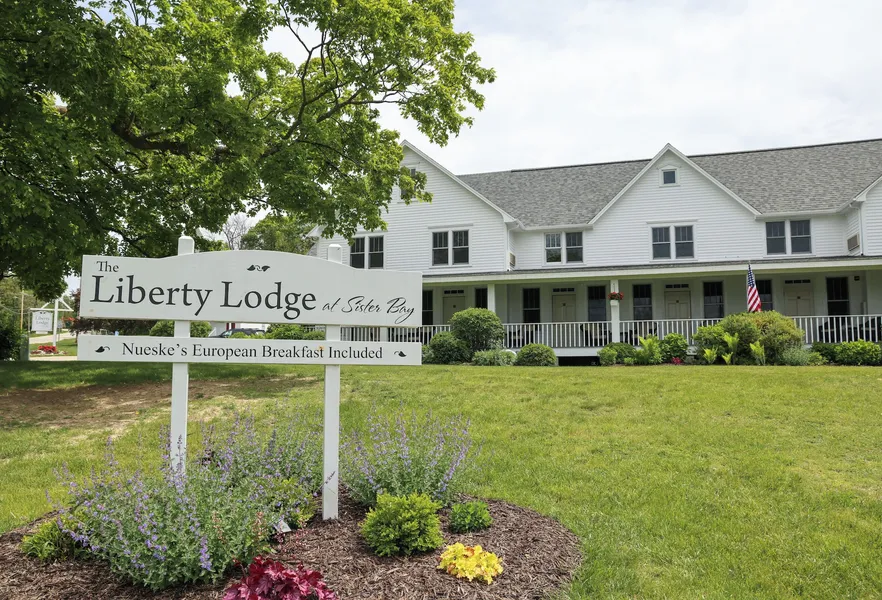 The Liberty Lodge at Sister Bay hotel detail image 6