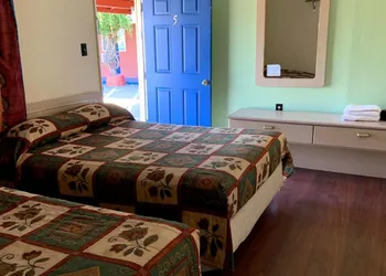 Travel Inn hotel thumbnail 2